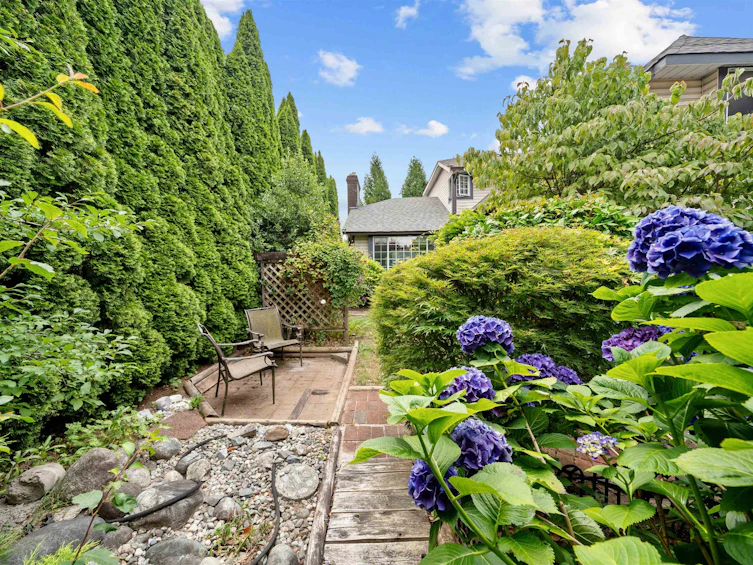 20240 121 Avenue, Maple Ridge, BC, V2X 9P1 - 32