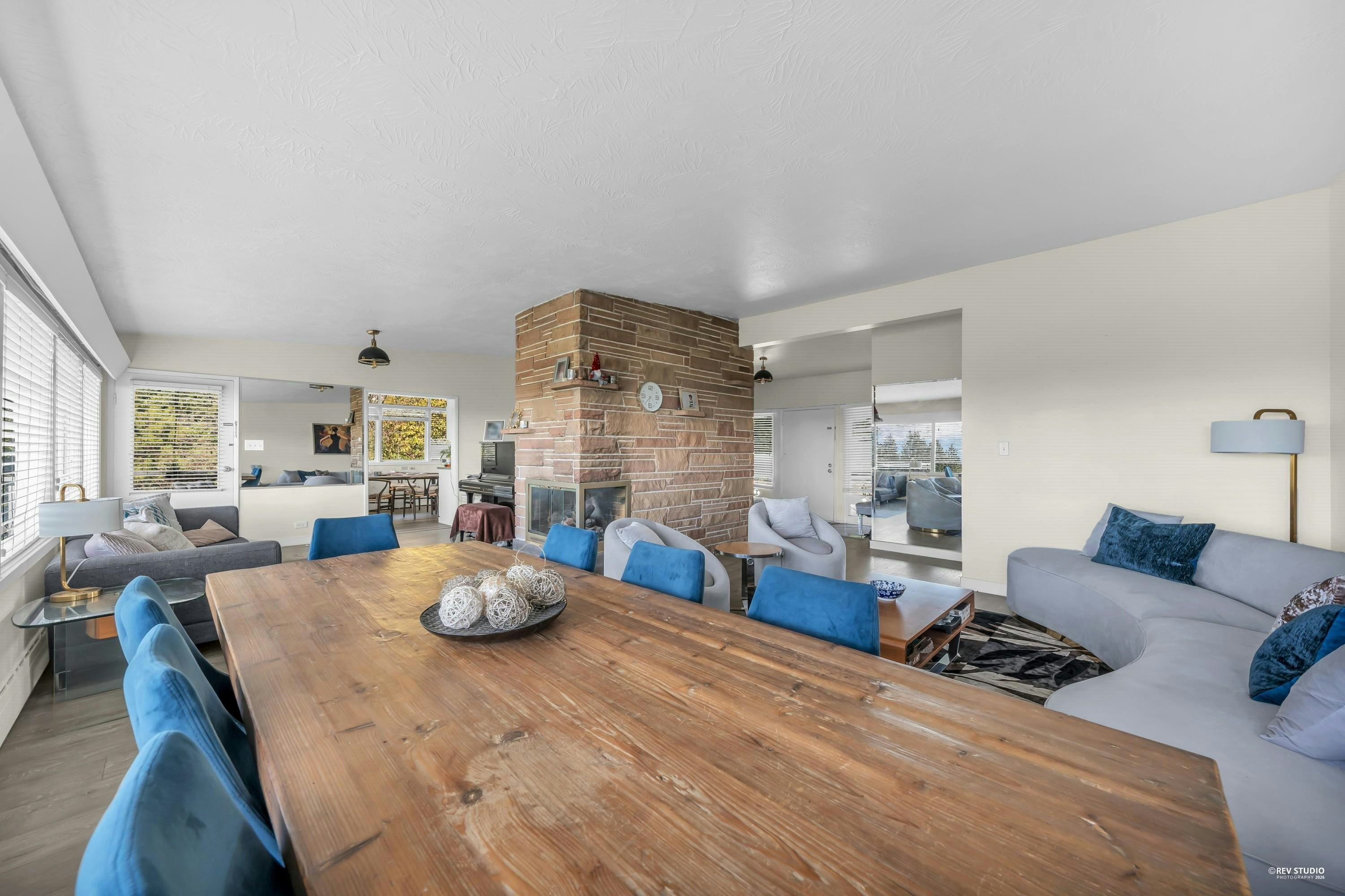 1230 Queens Avenue, West Vancouver, BC, V7S 2K2 - 8