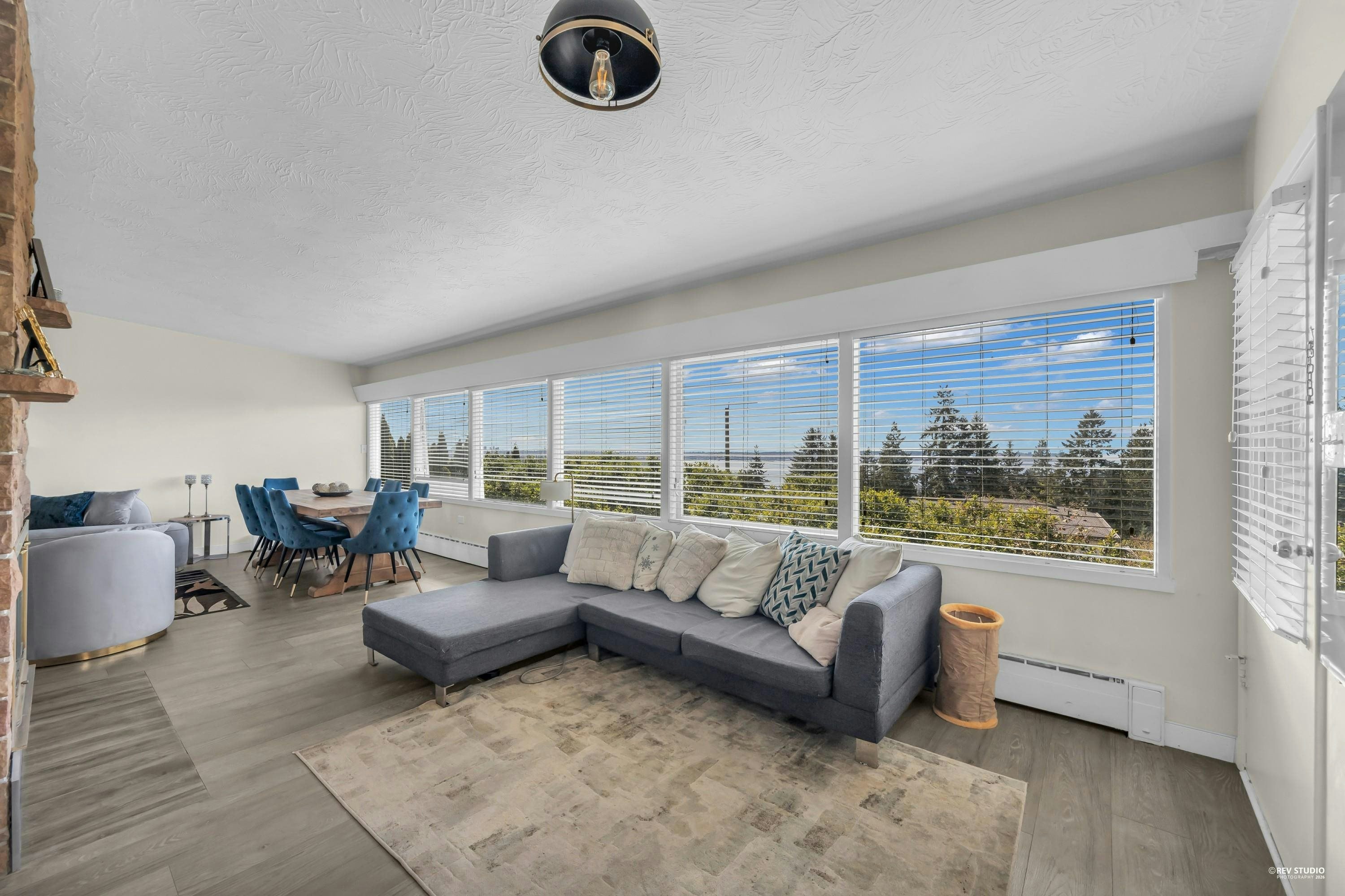 1230 Queens Avenue, West Vancouver, BC, V7S 2K2 - 12