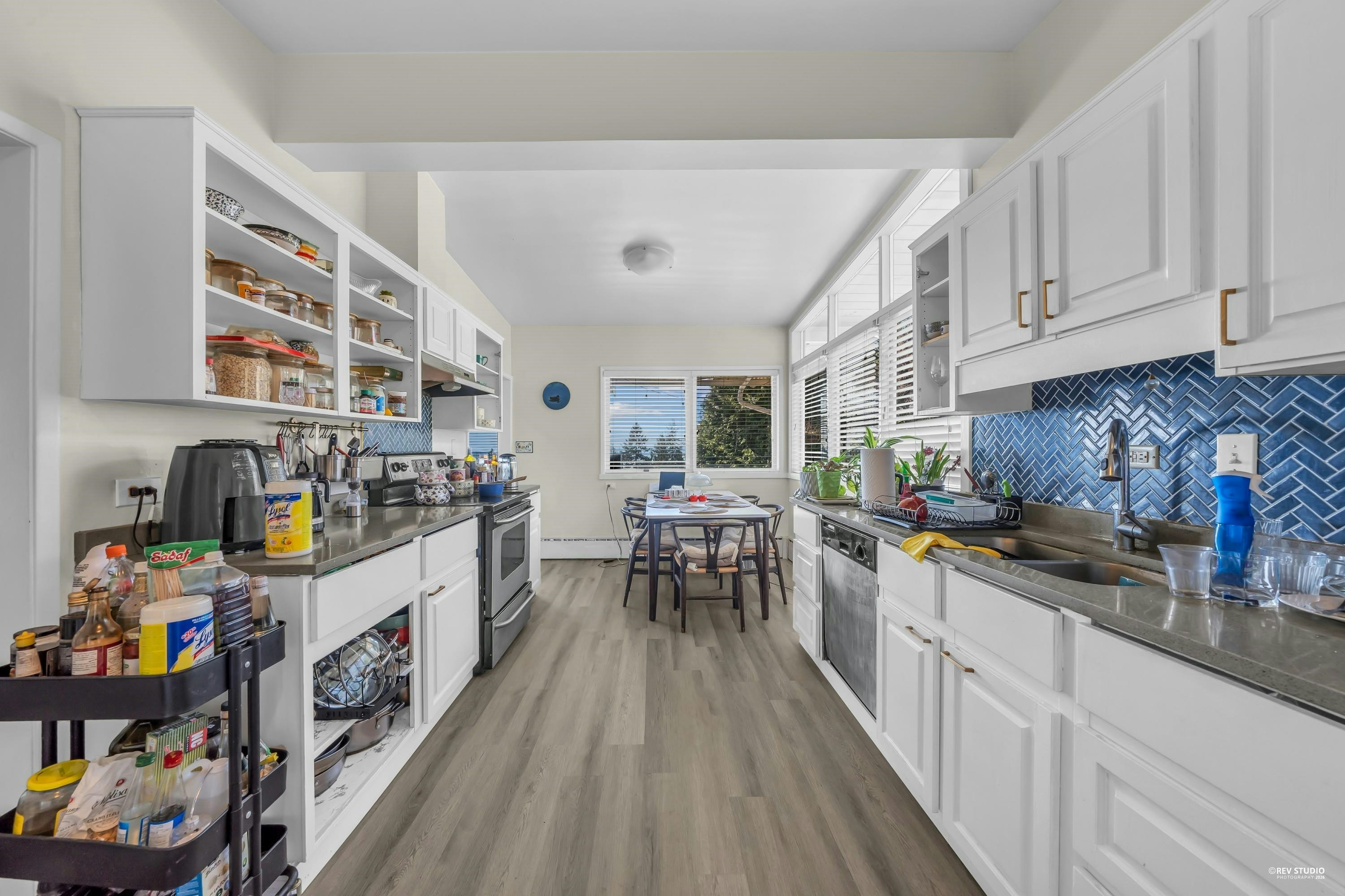 1230 Queens Avenue, West Vancouver, BC, V7S 2K2 - 15