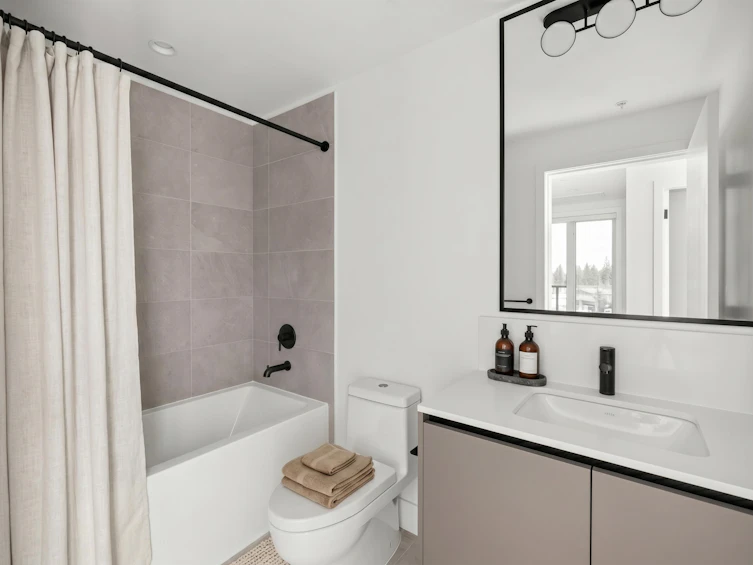 533-1209 Cecile Drive, Port Moody, BC, V3H 1S4 - 6