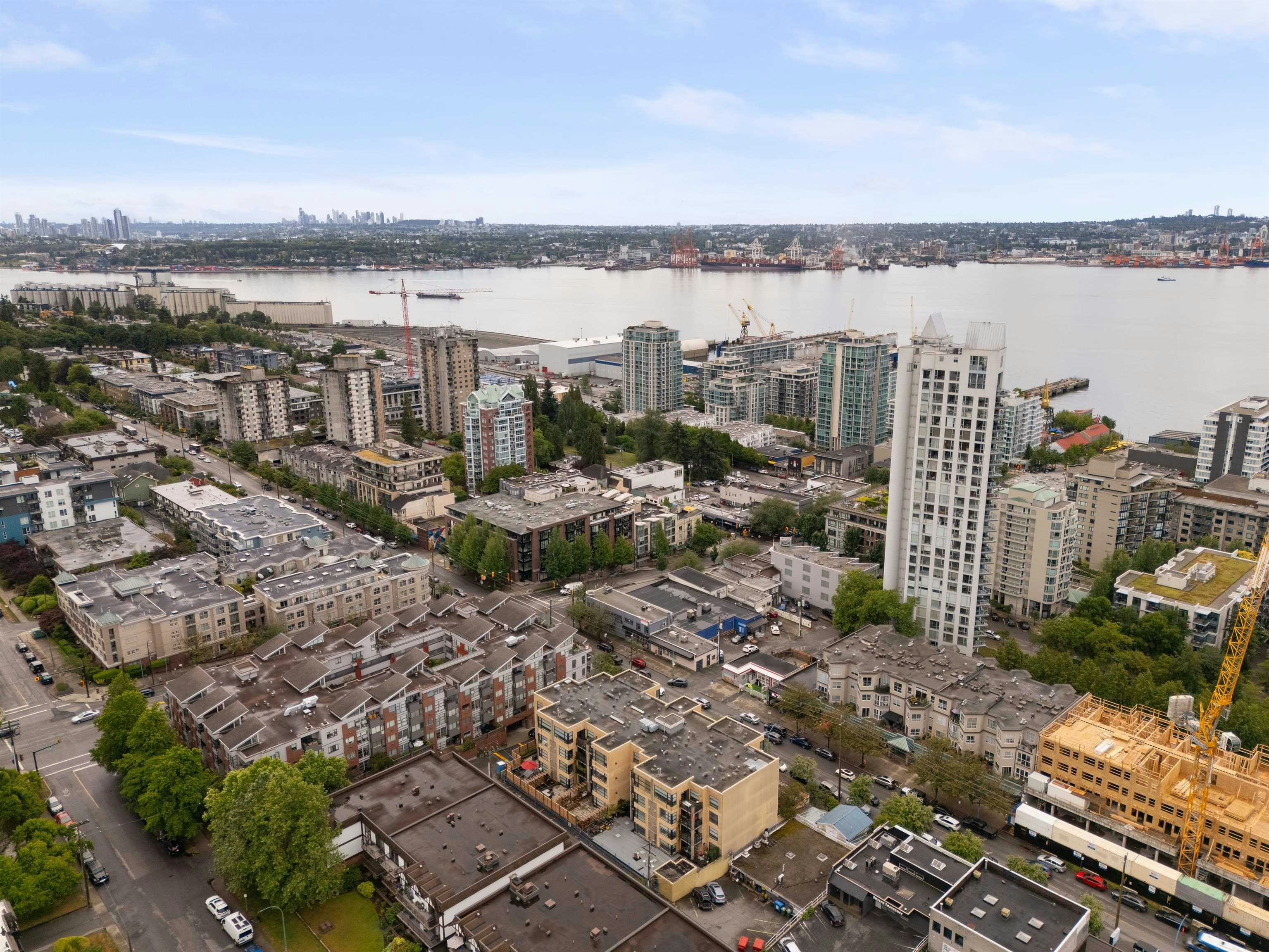 305-124 W 3rd Street, North Vancouver, BC, V7M 1E8 - 32