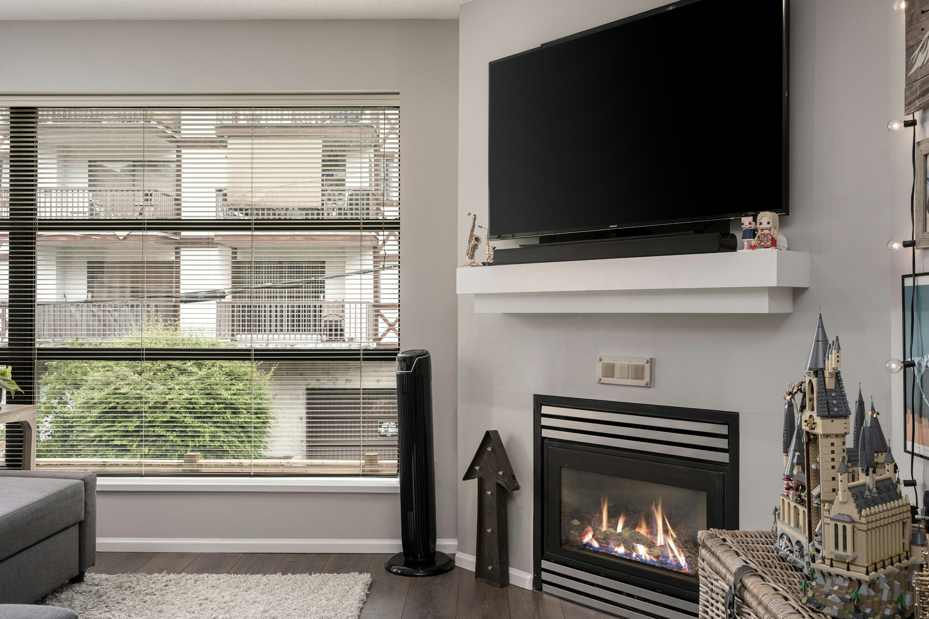 305-124 W 3rd Street, North Vancouver, BC, V7M 1E8 - 9