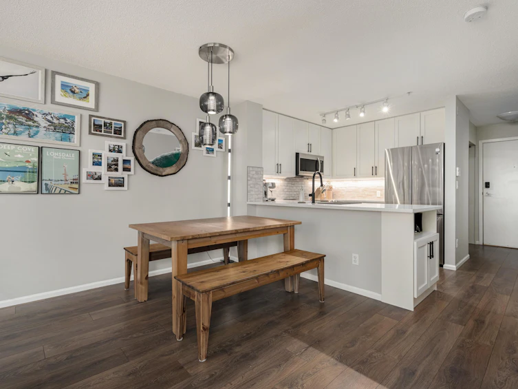 305-124 W 3rd Street, North Vancouver, BC, V7M 1E8 - 10