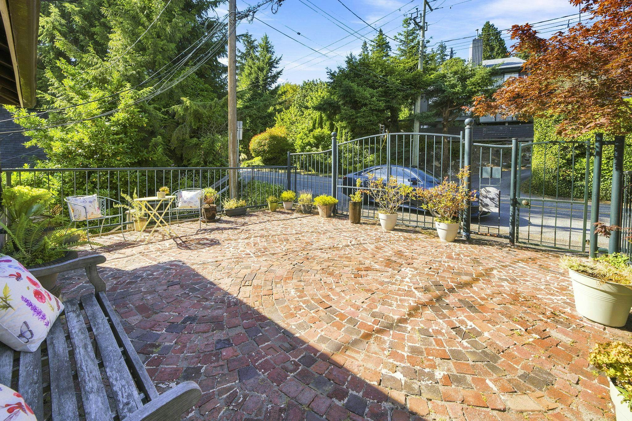 3396 Marine Drive, West Vancouver, BC, V7V 1M9 - 7