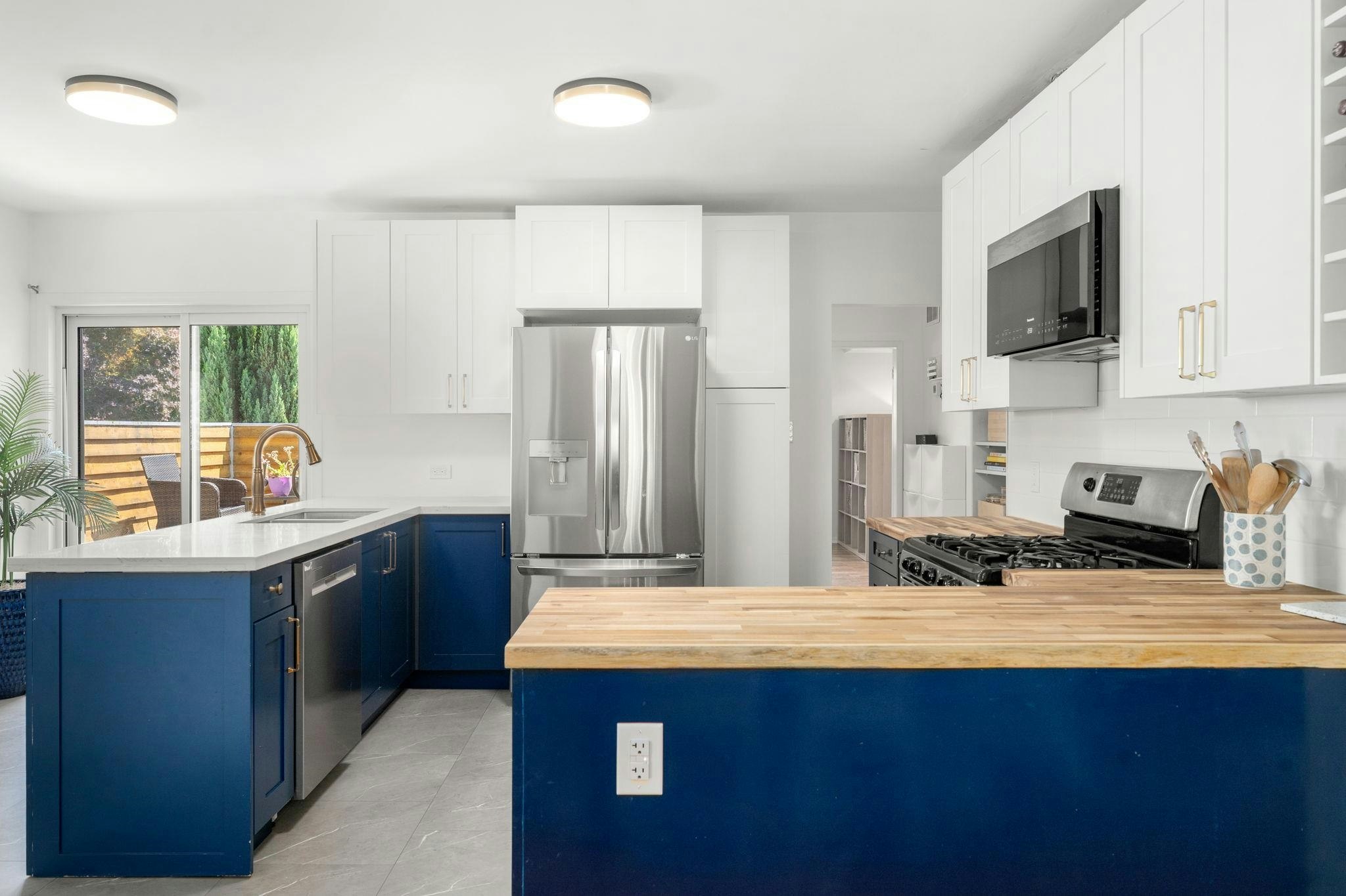1118 Wendel Place, North Vancouver, BC, V7K 2W1 - 14