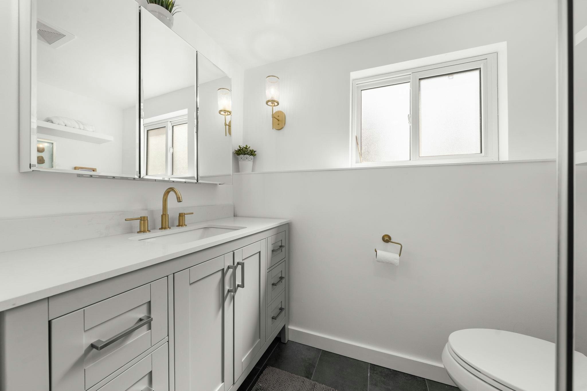 1118 Wendel Place, North Vancouver, BC, V7K 2W1 - 32