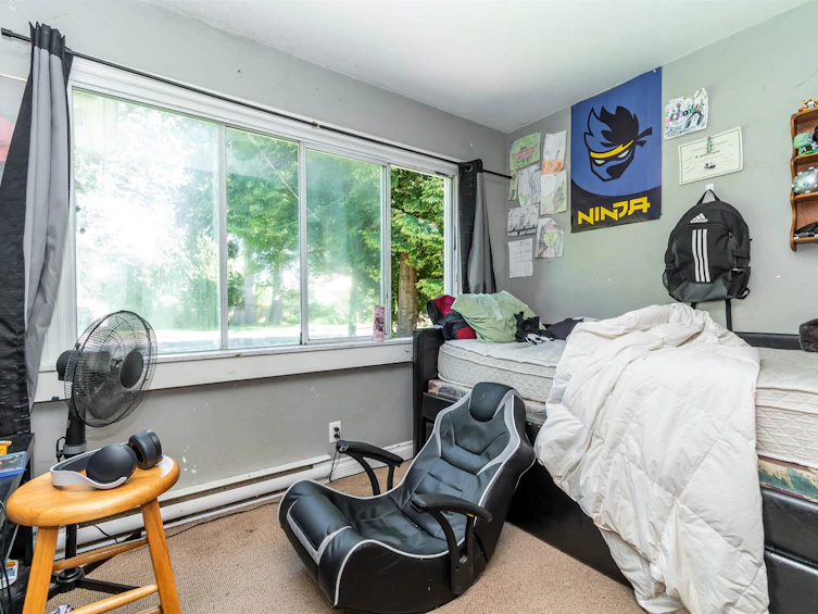 9475 Stanley Street, Chilliwack, BC, V2P 3Y2 - 11
