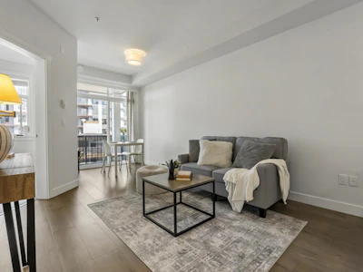 313-20686 Eastleigh Crescent - 2