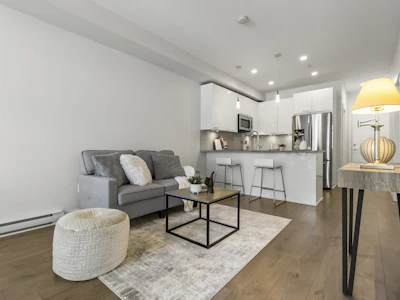 313-20686 Eastleigh Crescent - 4