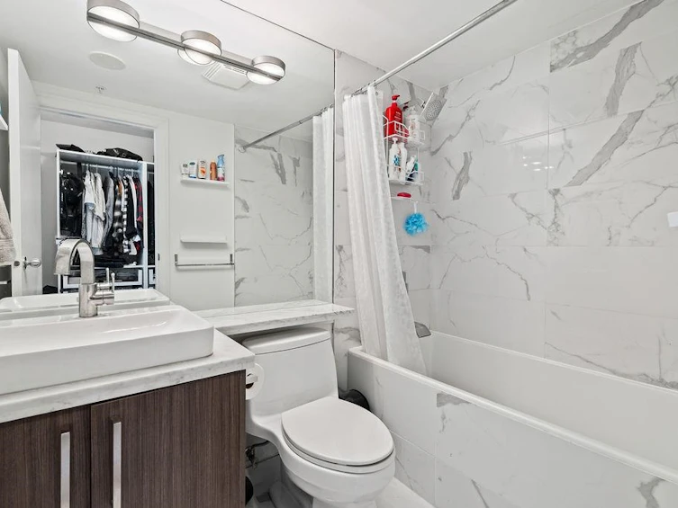 3302-193 Aquarius Mews, Vancouver, BC, V6Z 2Z2 - 20