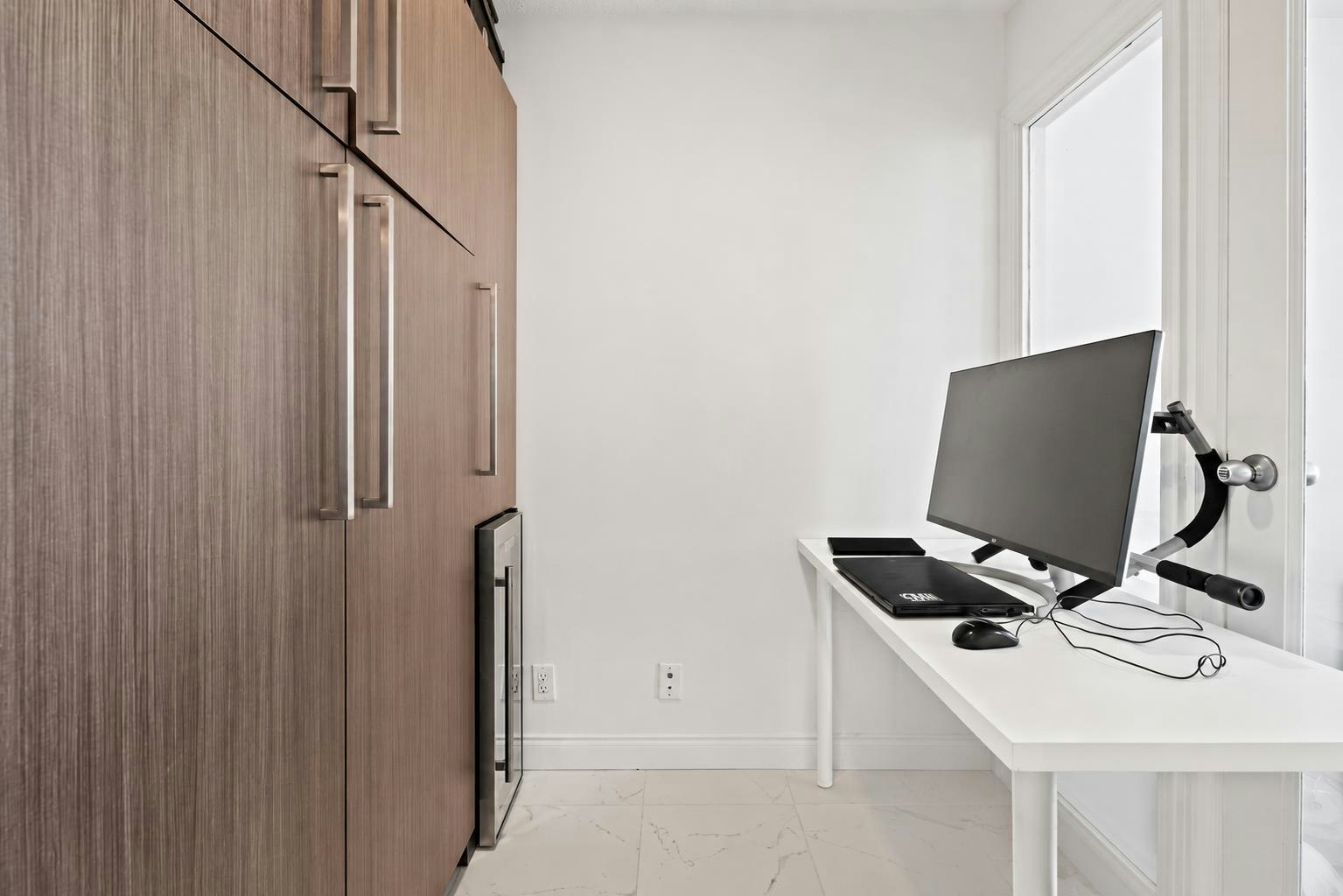 3302-193 Aquarius Mews, Vancouver, BC, V6Z 2Z2 - 13
