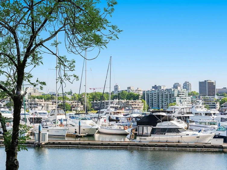 3302-193 Aquarius Mews, Vancouver, BC, V6Z 2Z2 - 25