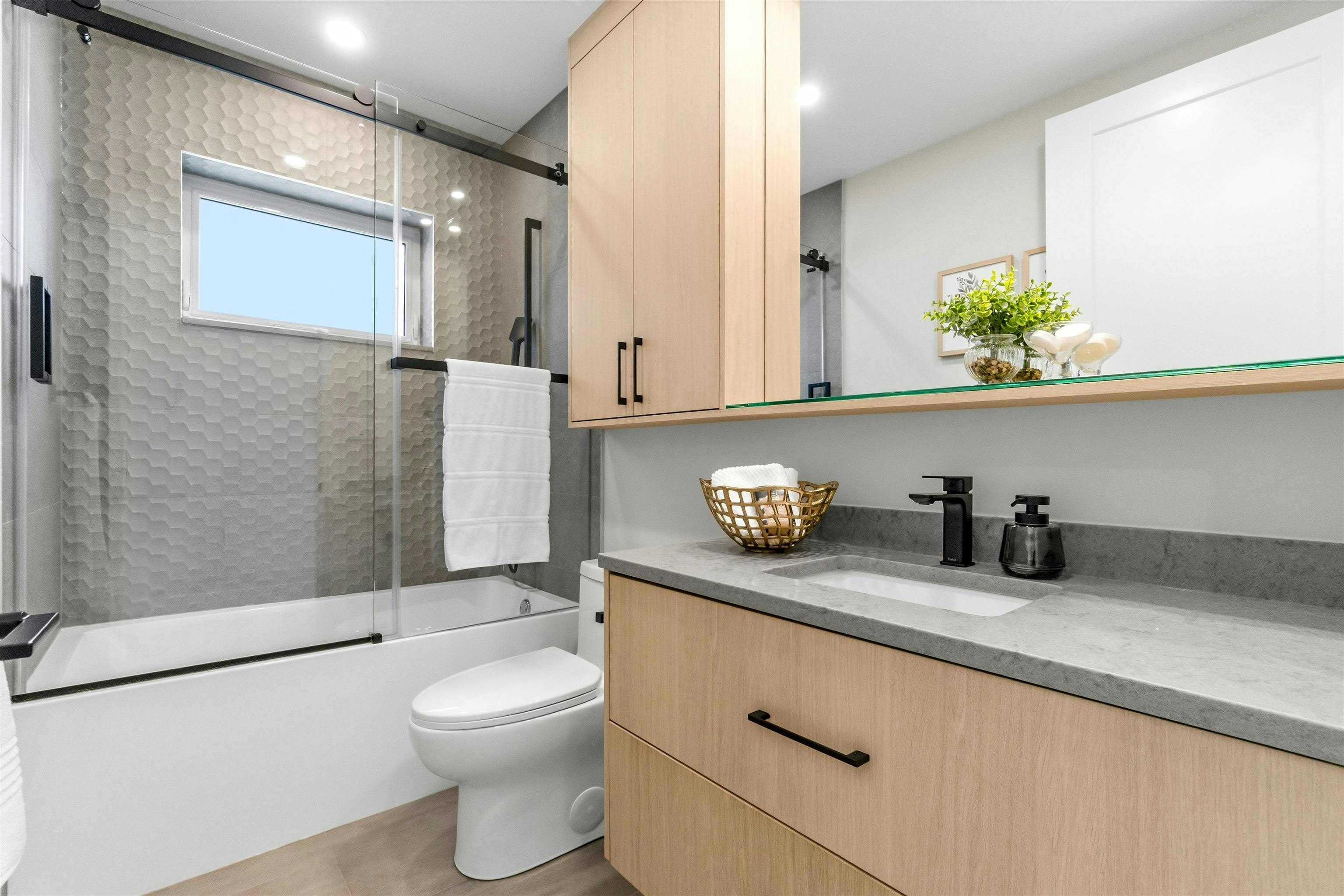 2-1826 E 2nd Avenue, Vancouver, BC, V5N 1E2 - 26
