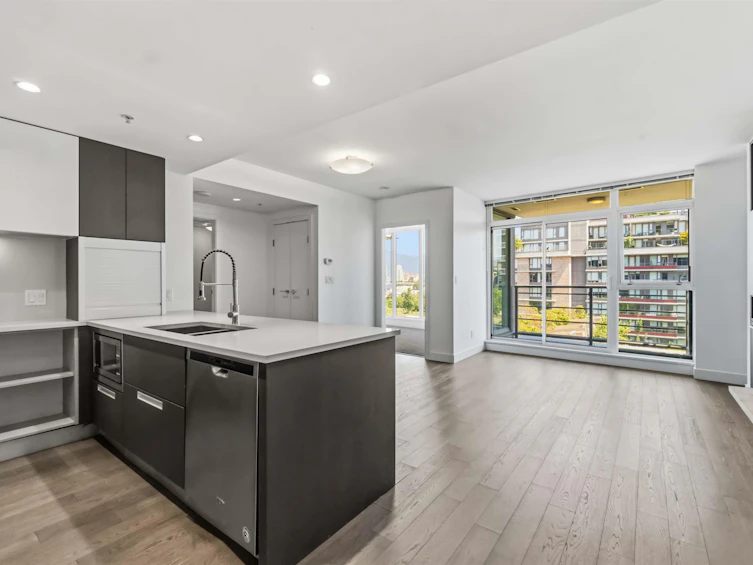 808-288 W 1st Avenue, Vancouver, BC, V5Y 0E9 - 5