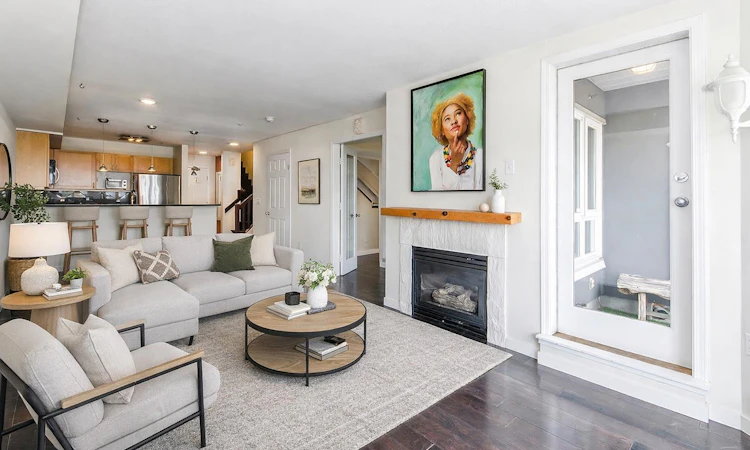 308-1707 Charles Street