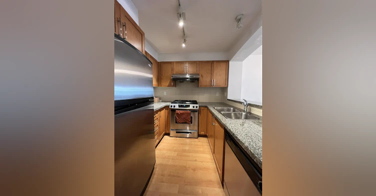 315-5725 Agronomy Road, Vancouver, BC, V6T 1L9 - 3