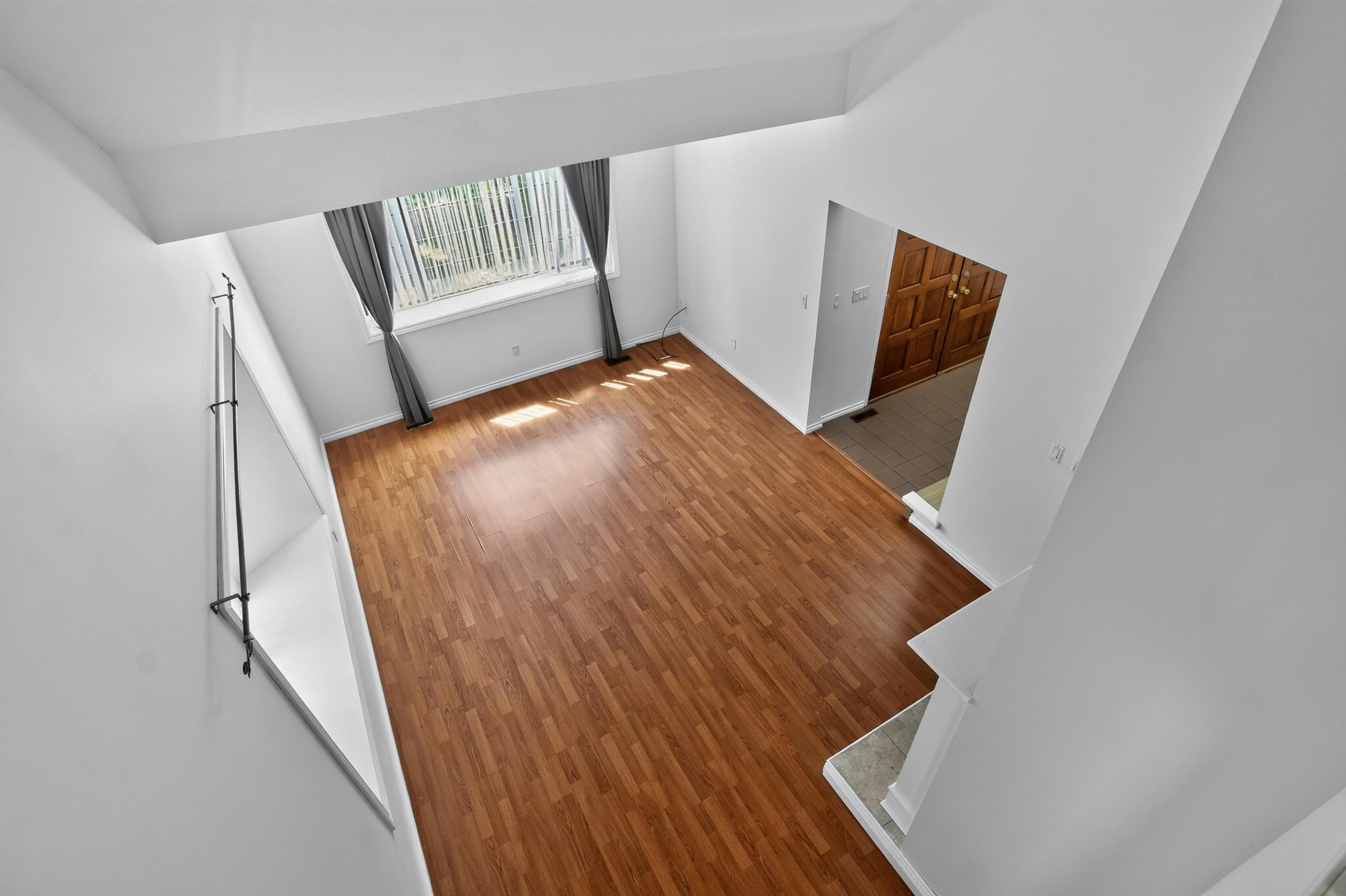 16327 Northglen Close, Surrey, BC, V4N 1X8 - 35