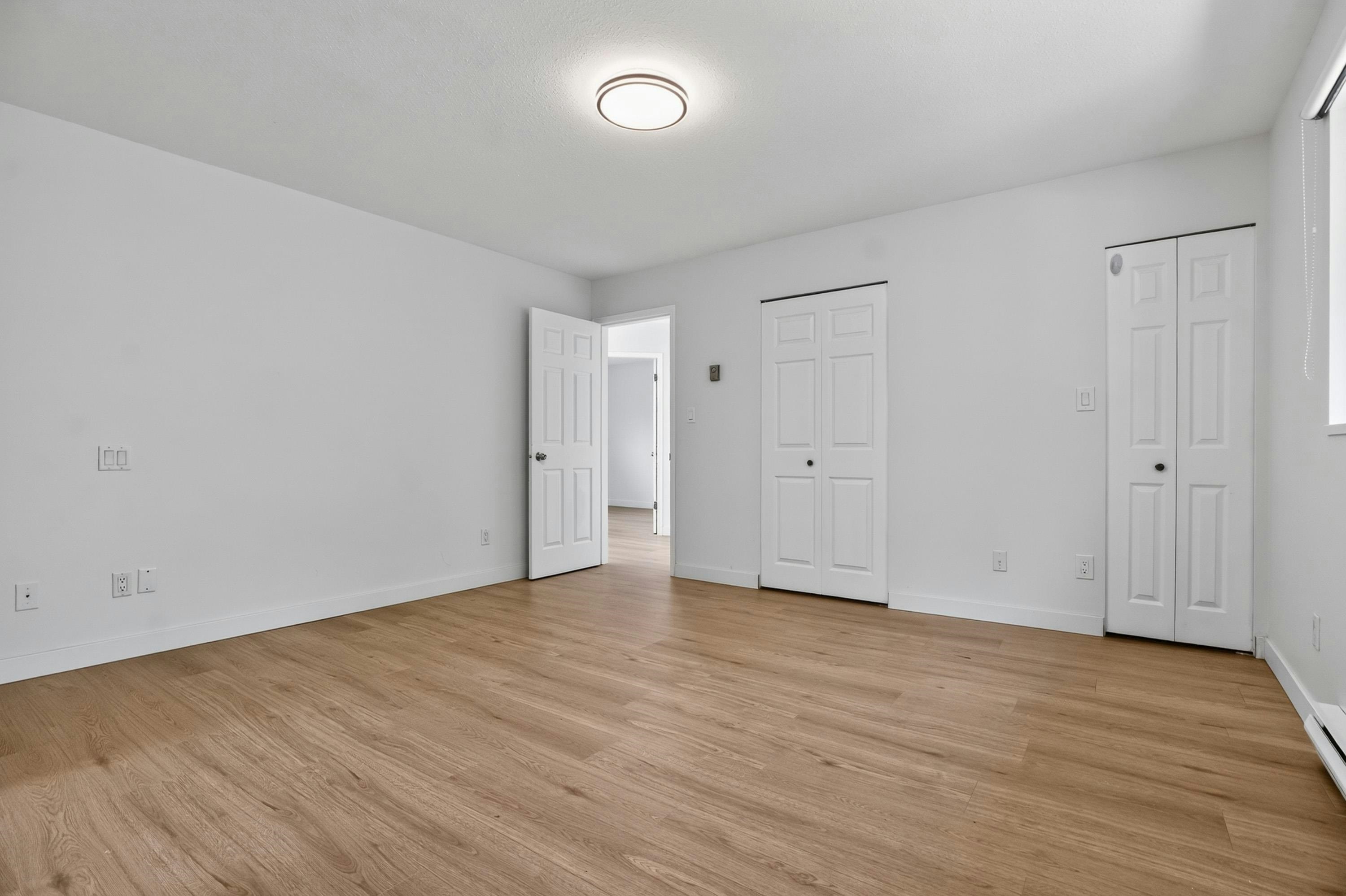 16327 Northglen Close, Surrey, BC, V4N 1X8 - 32