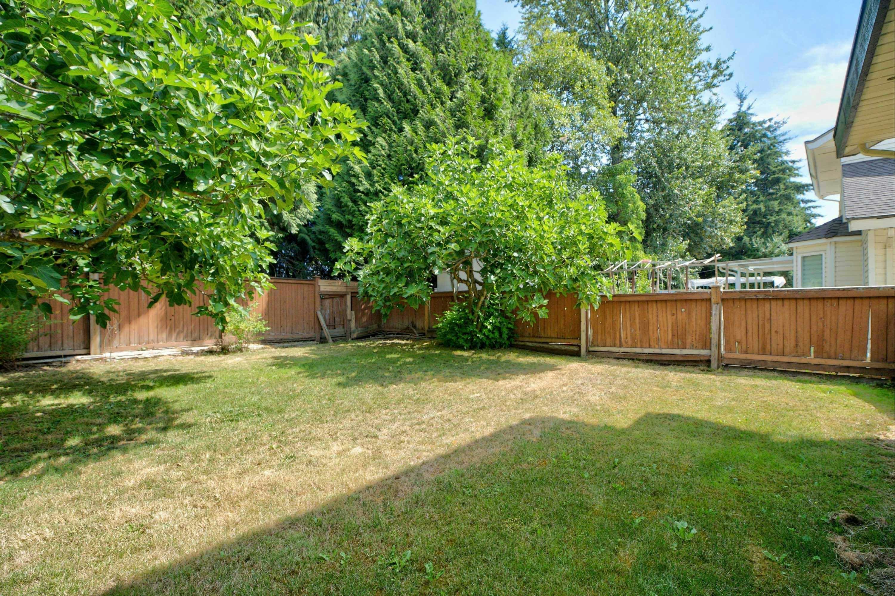 16327 Northglen Close, Surrey, BC, V4N 1X8 - 24