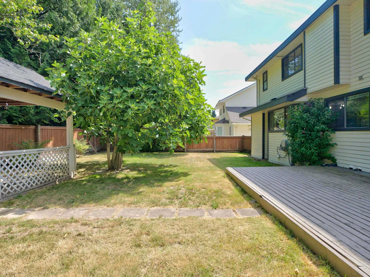 16327 Northglen Close, Surrey, BC, V4N 1X8 - 22