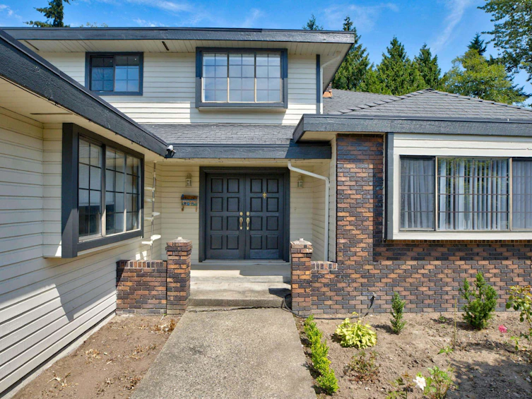 16327 Northglen Close, Surrey, BC, V4N 1X8 - 2
