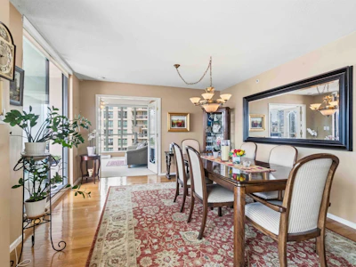 1105-1088 Quebec Street - 5