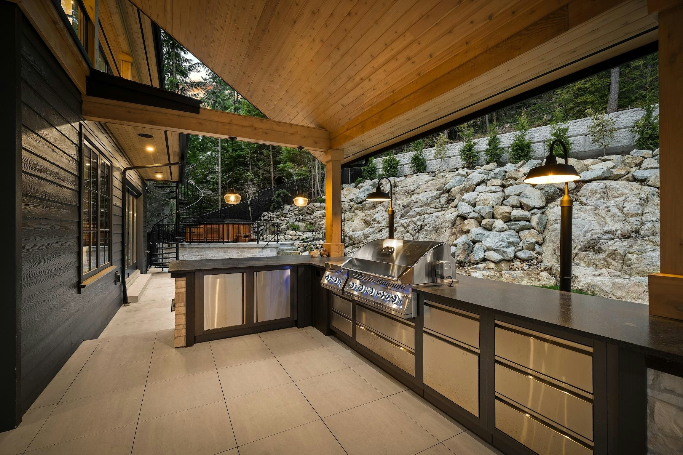 135 Oak Court, Port Moody, BC, V3H 4W9 - 34
