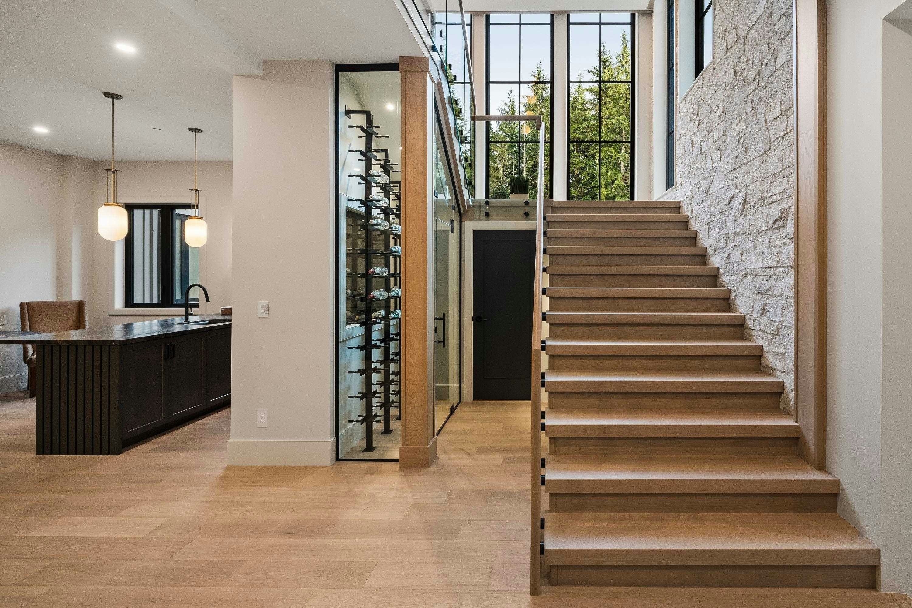 135 Oak Court, Port Moody, BC, V3H 4W9 - 12