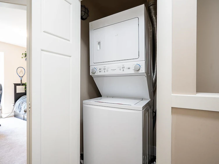 33-15399 Guildford Drive, Surrey, BC, V3R 7C6 - 16