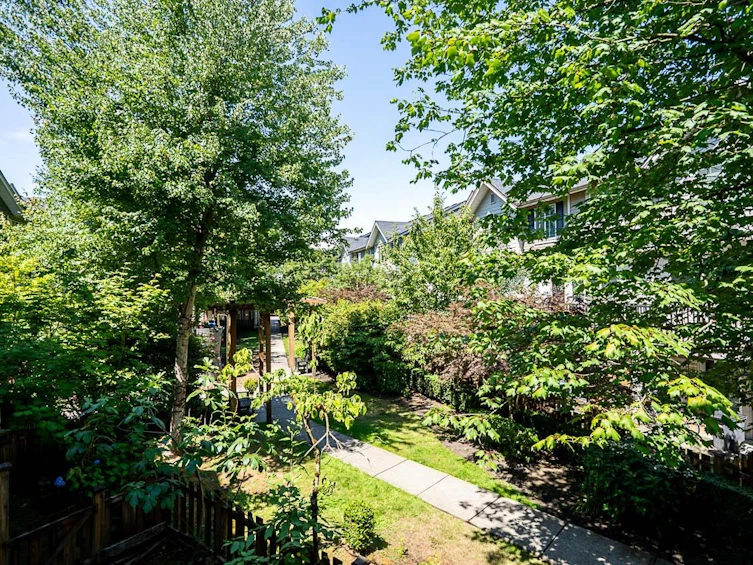 33-15399 Guildford Drive, Surrey, BC, V3R 7C6 - 10