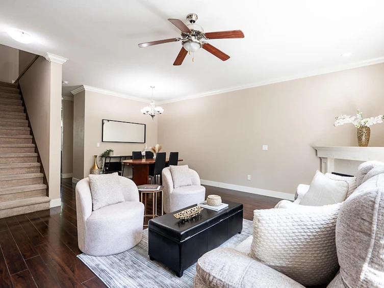 33-15399 Guildford Drive, Surrey, BC, V3R 7C6 - 3