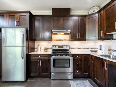 33-15399 Guildford Drive - 5