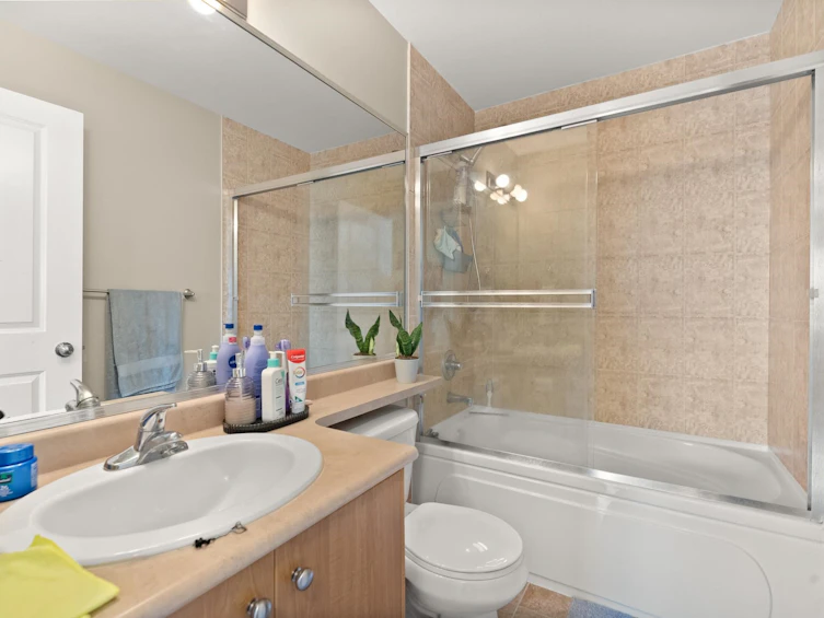 14786 57a Avenue, Surrey, BC, V3S 3B7 - 37