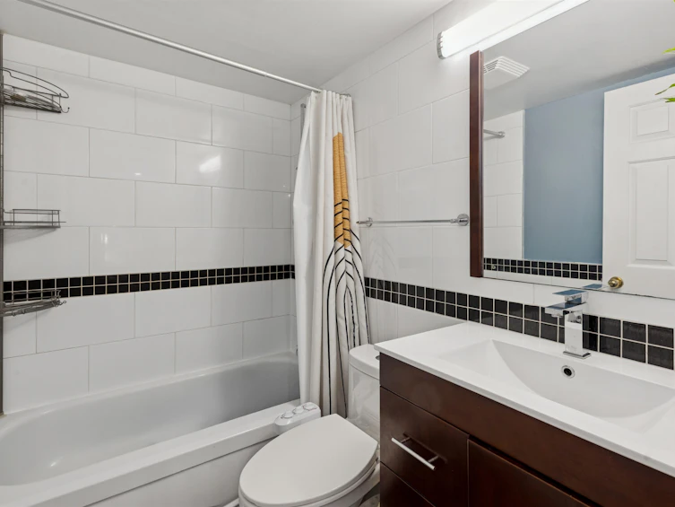 102-1689 E 4th Avenue, Vancouver, BC, V5N 1J7 - 22