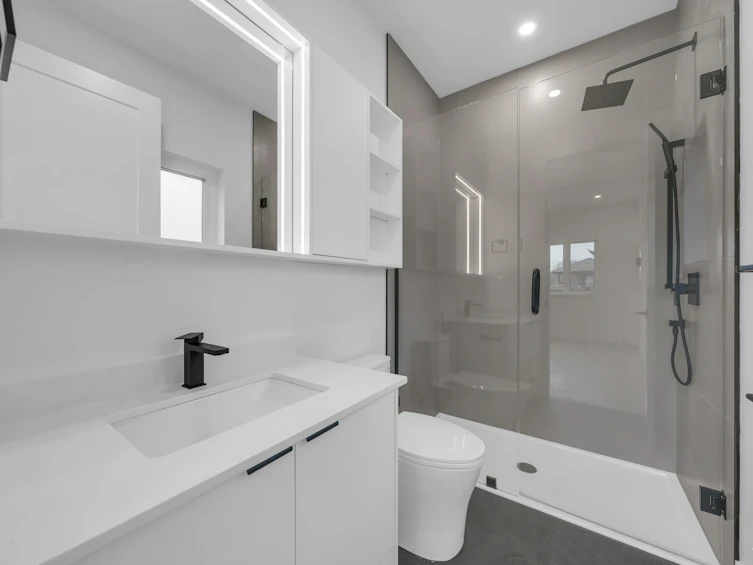 2713 Cheyenne Avenue, Vancouver, BC, V5R 4R5 - 15