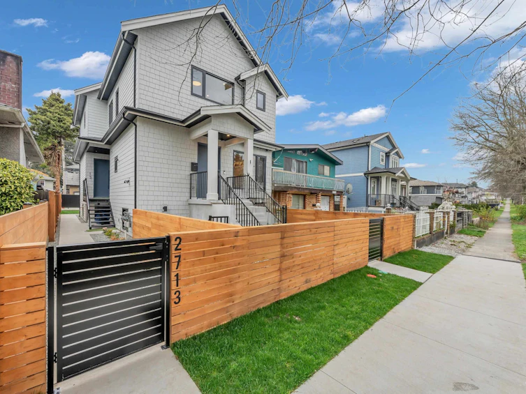 2713 Cheyenne Avenue, Vancouver, BC, V5R 4R5 - 26