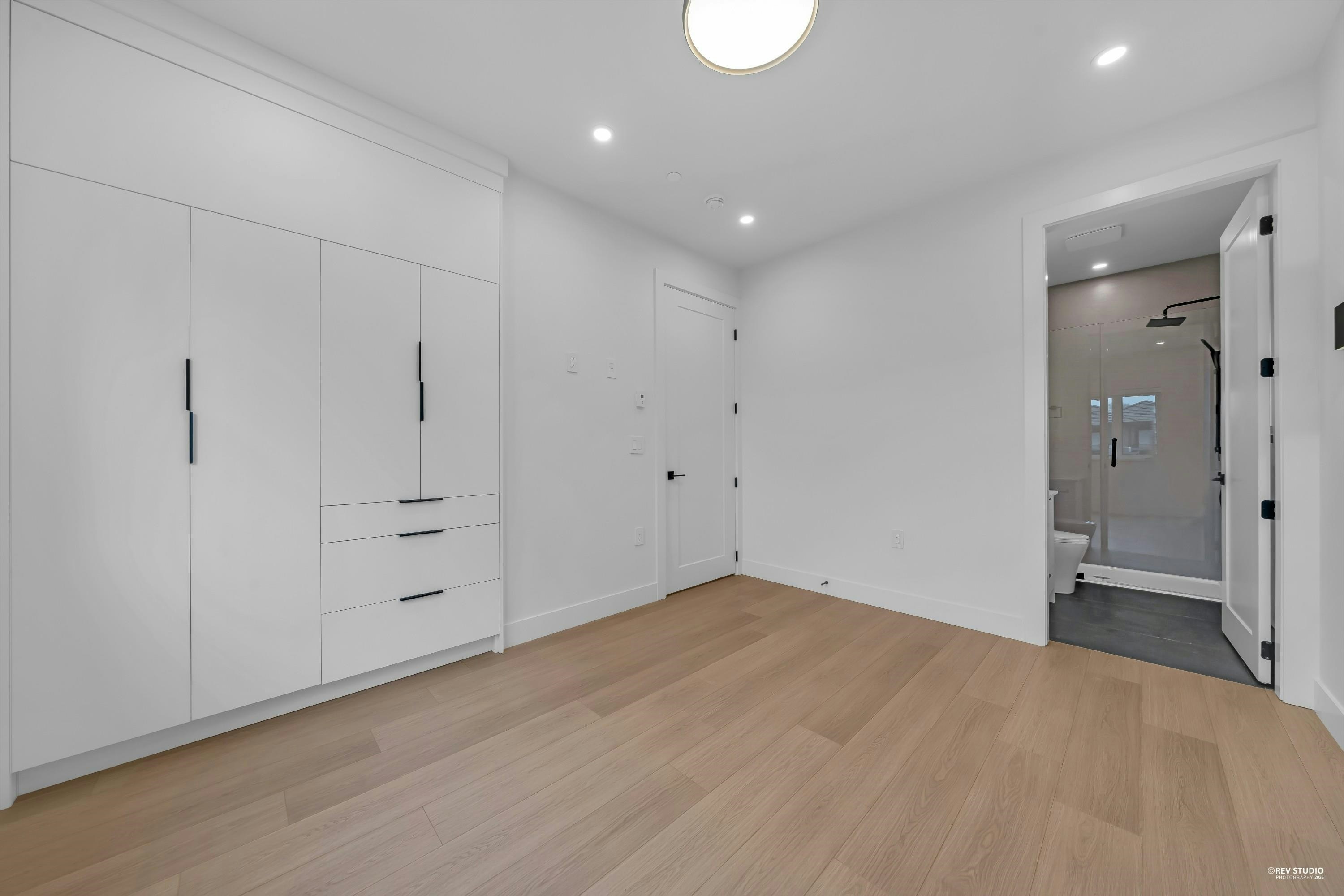 2713 Cheyenne Avenue, Vancouver, BC, V5R 4R5 - 14