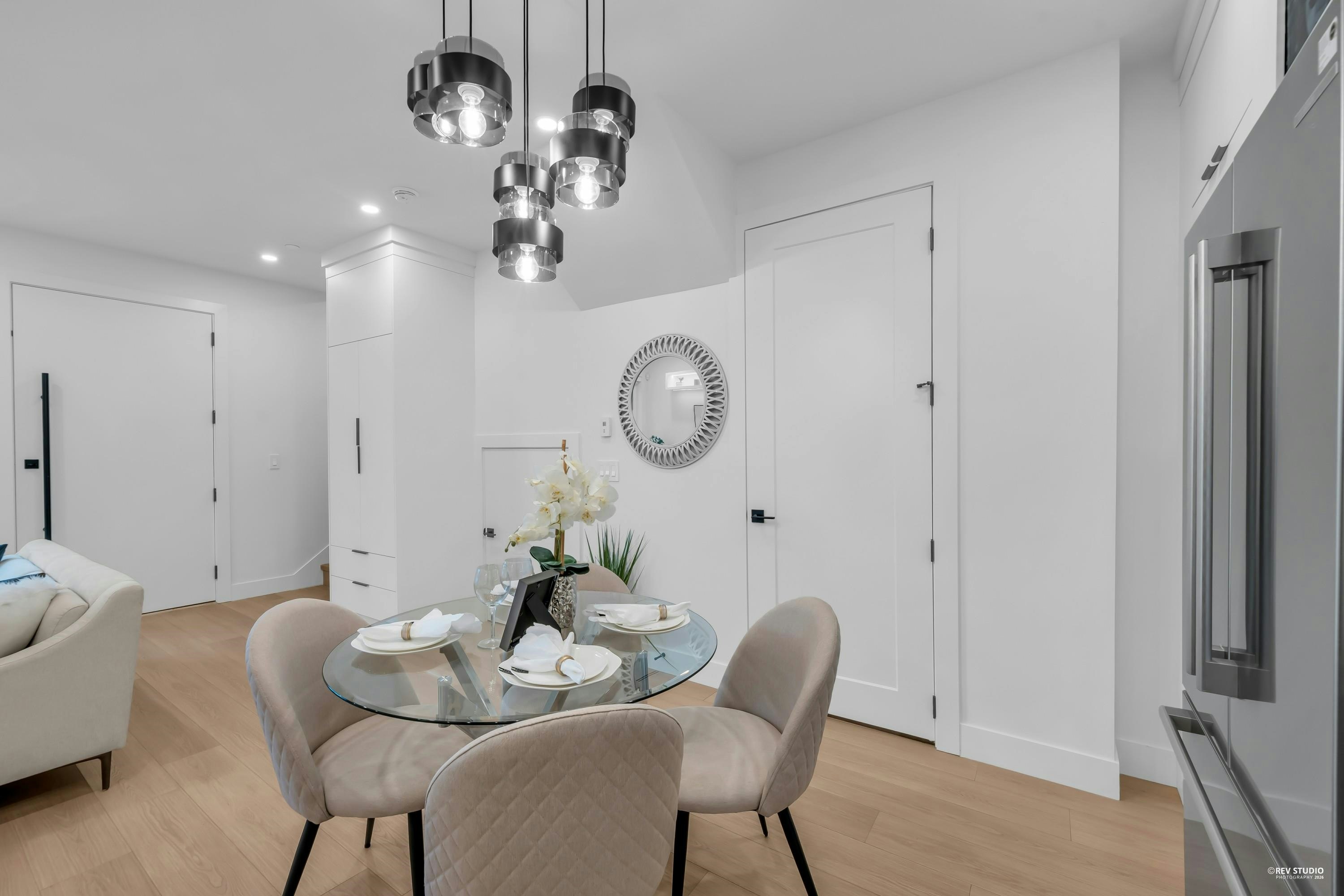 2715 Cheyenne Avenue, Vancouver, BC, V5R 4R5 - 8