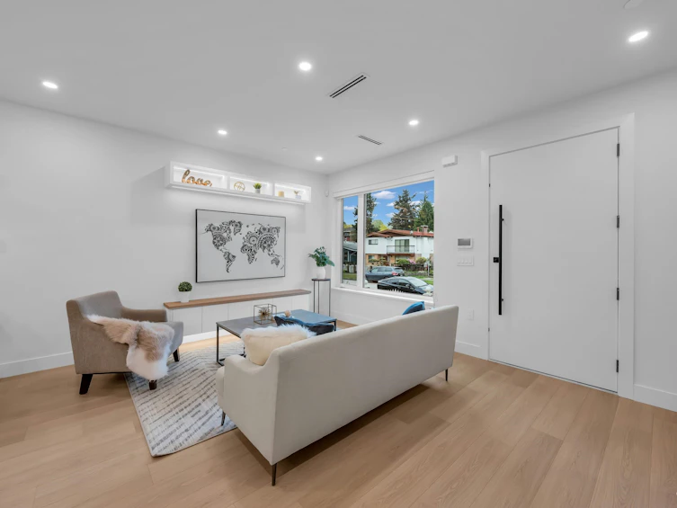 2715 Cheyenne Avenue, Vancouver, BC, V5R 4R5 - 7