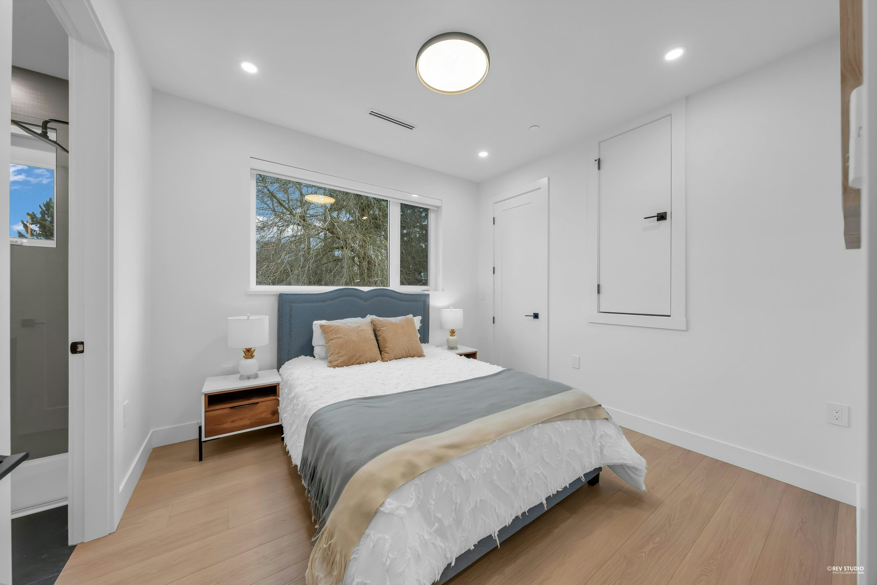 2715 Cheyenne Avenue, Vancouver, BC, V5R 4R5 - 15
