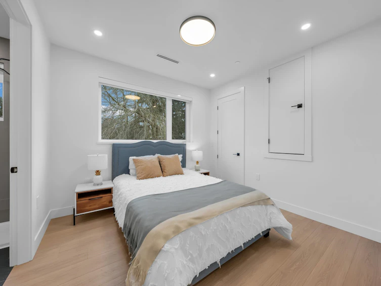 2715 Cheyenne Avenue, Vancouver, BC, V5R 4R5 - 15