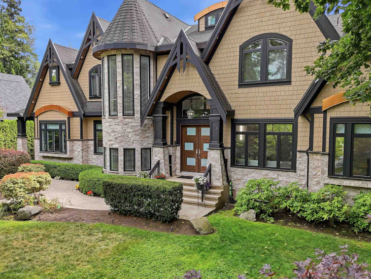 17108 4 Avenue, Surrey, BC, V3Z 9P6