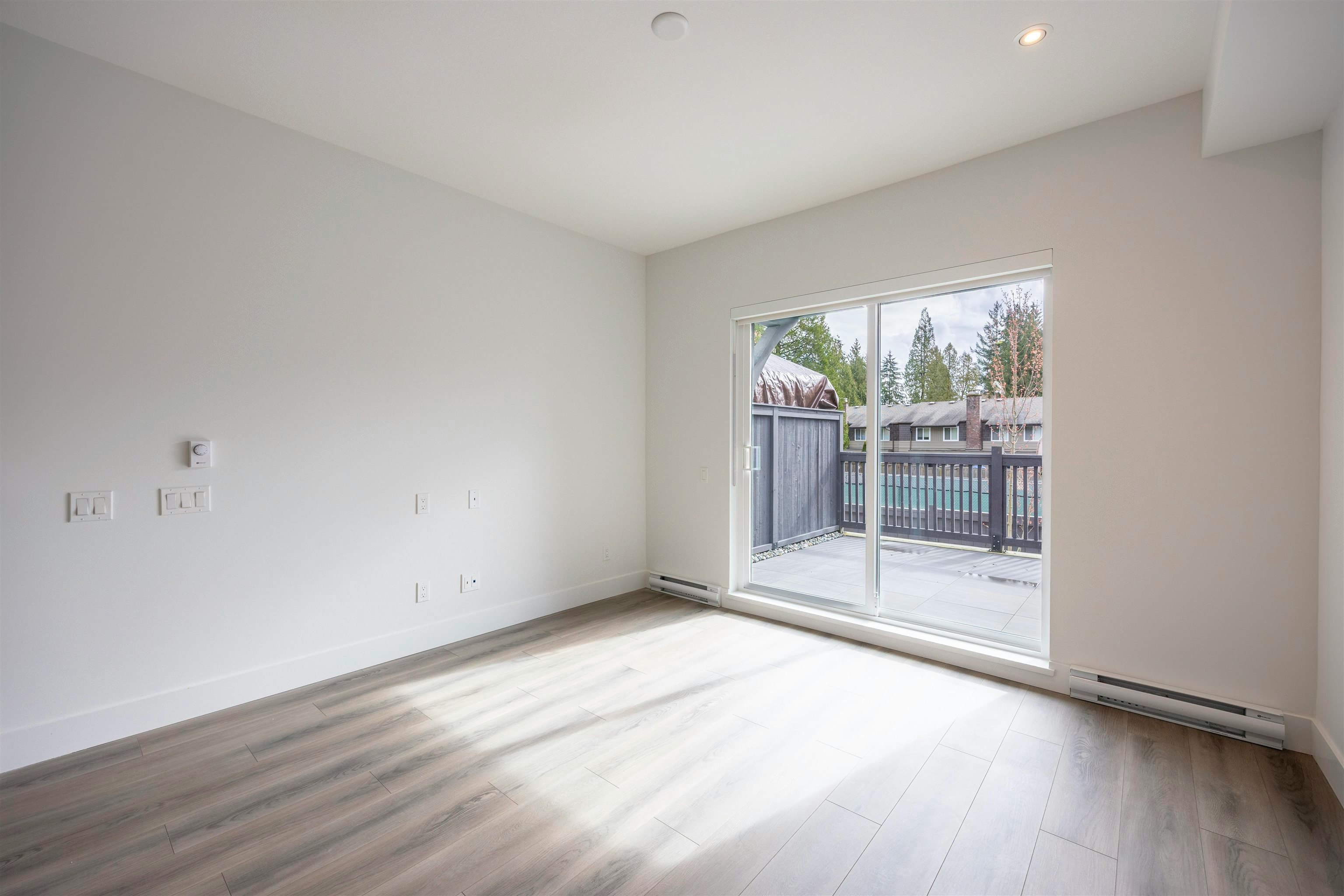102-2322 Emery Court, North Vancouver, BC, V7J 0G3 - 10