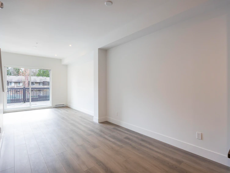 102-2322 Emery Court, North Vancouver, BC, V7J 0G3 - 8