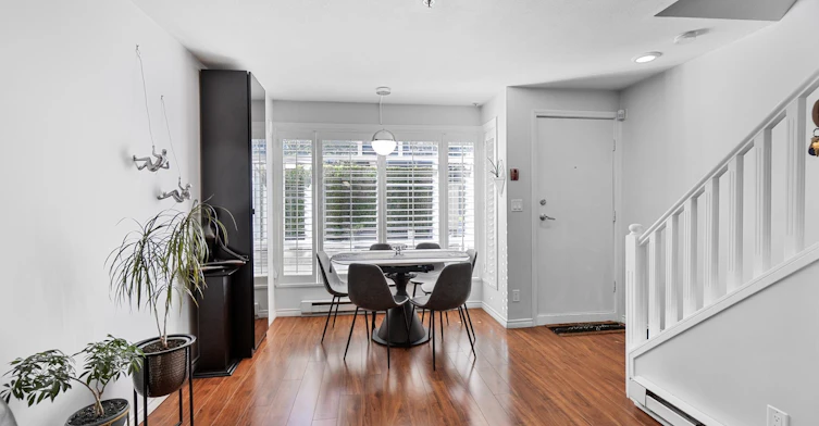 2106 Yew Street, Vancouver, BC, V6K 3G7 - 7