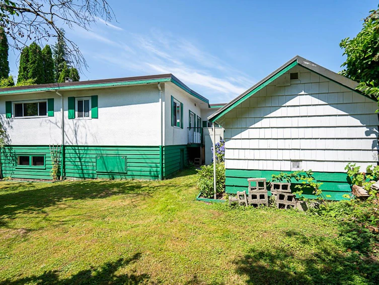 5288 Hardwick Street, Burnaby, BC, V5G 1P9 - 11