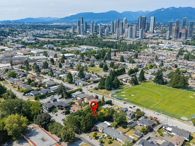 5288 Hardwick Street, Burnaby, BC, V5G 1P9 - 6