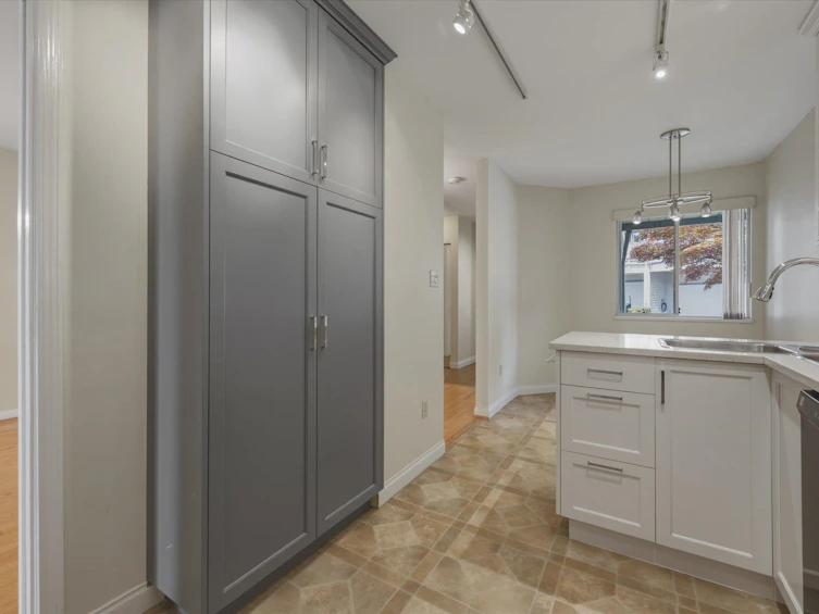 18-920 Citadel Drive, Port Coquitlam, BC, V3C 5X8 - 10