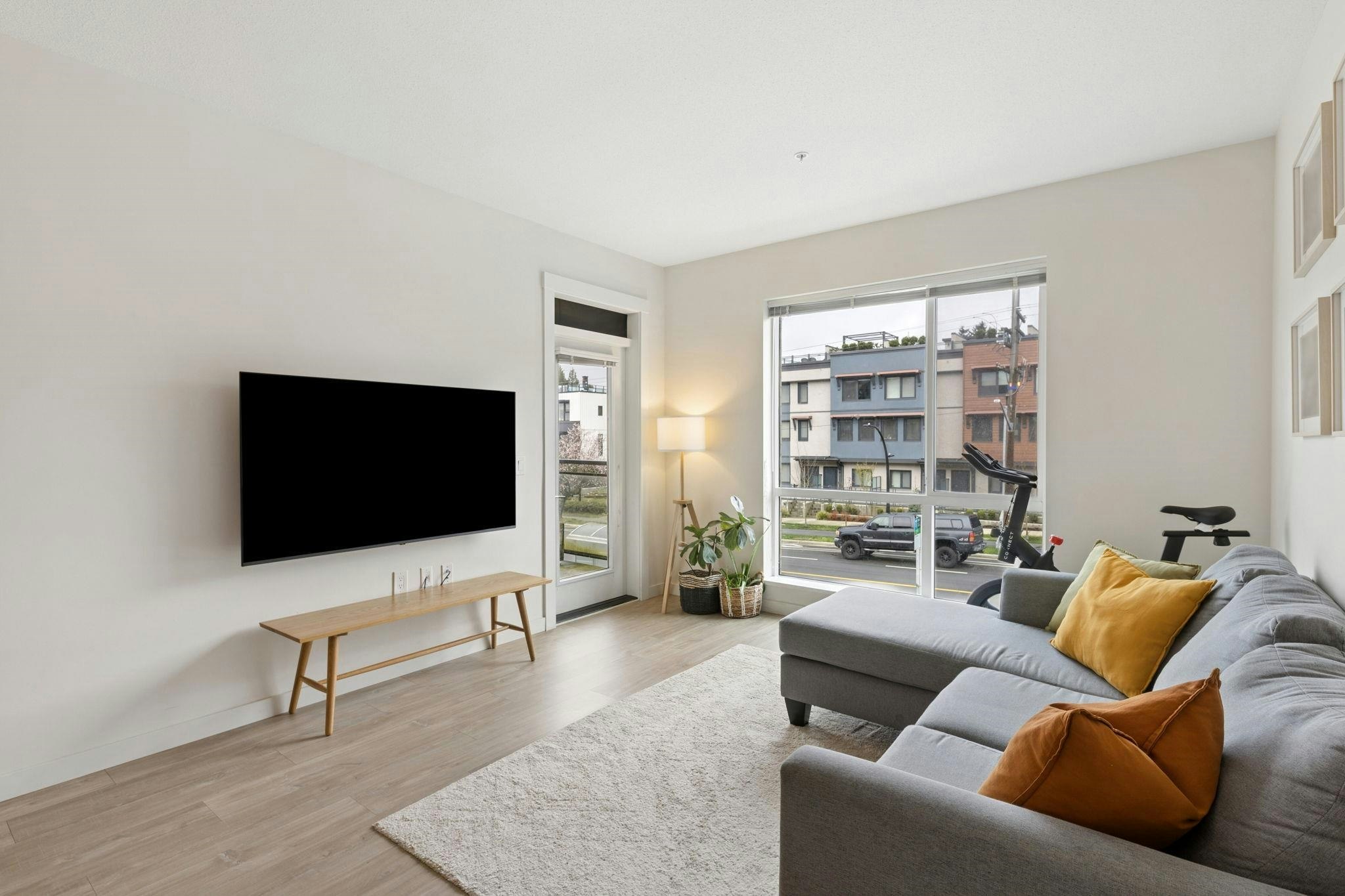 211-625 E 3rd Street, North Vancouver, BC, V7L 1G6 - 8